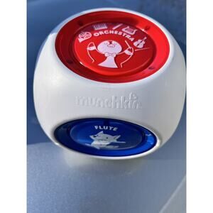 Munchkin Mozart Magic Cube with Musical Instrument Sounds and Lights